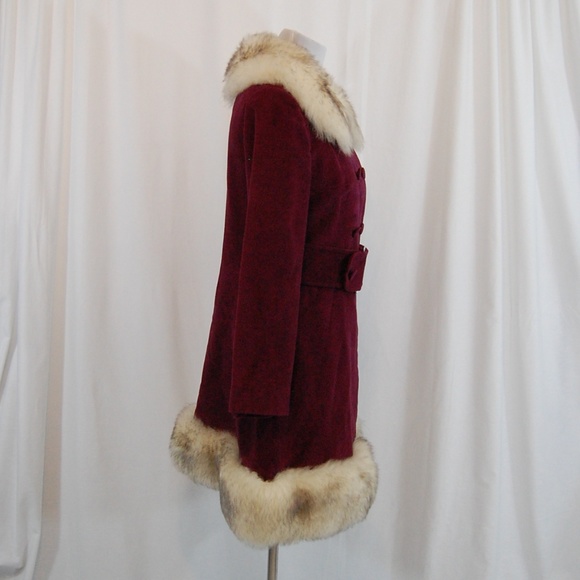 SOLD -- Vintage Fur Trim Coat (Country Pacer) - Picture 4 of 8